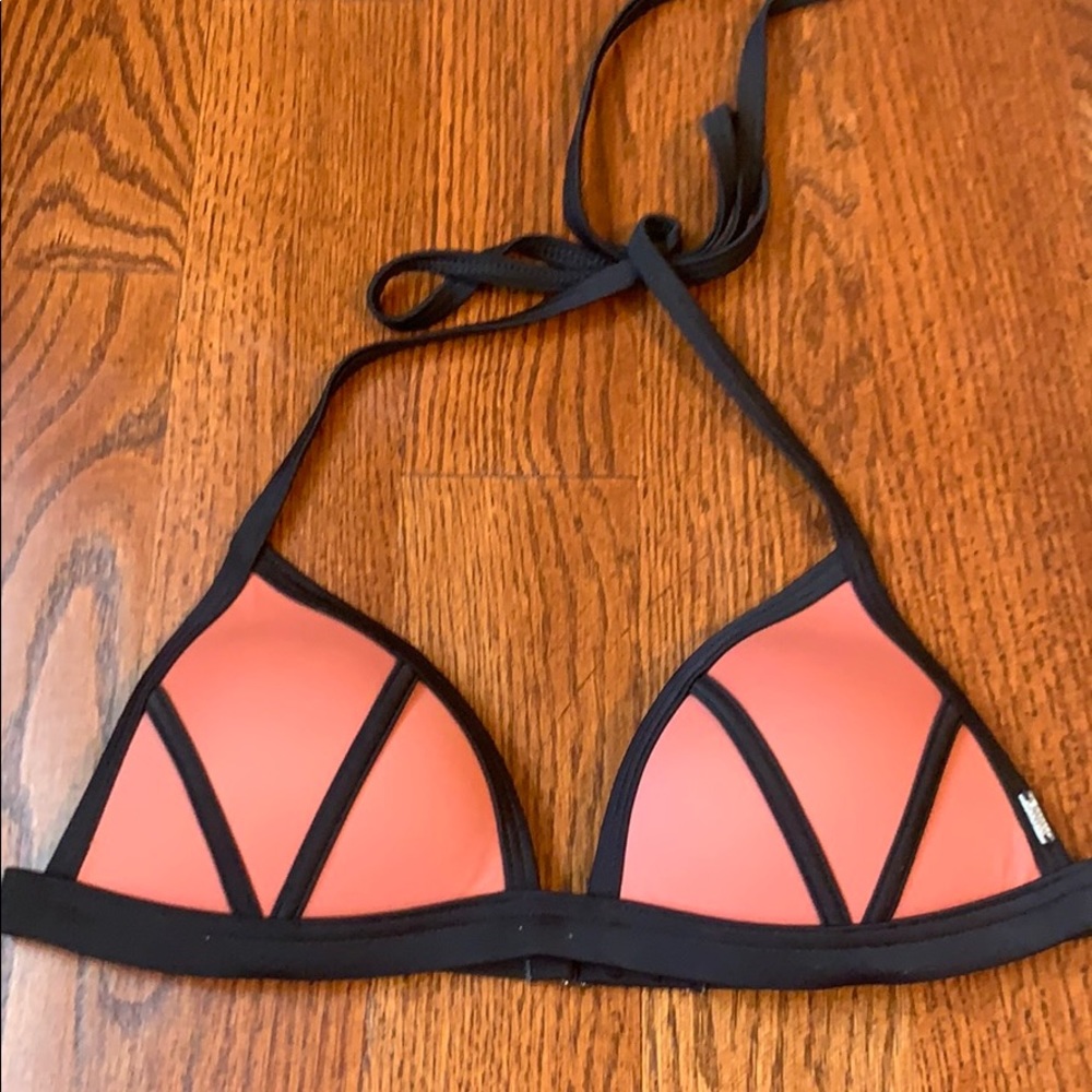 Bikini top